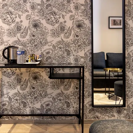 Brady - Gare De L'est Hotel