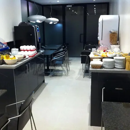 布雷迪酒店 - 巴黎火车东站 酒店