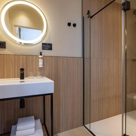 Hotel Brady - Gare De L'est 3*