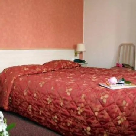 Brady - Gare De L'est Hotel 3*