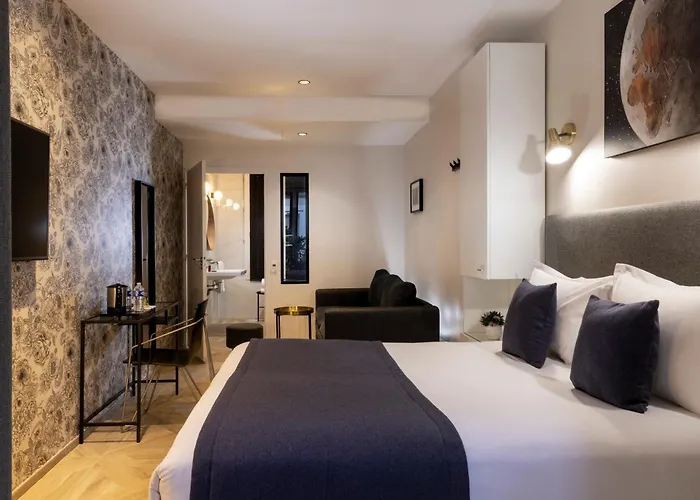 Brady فندق باريس