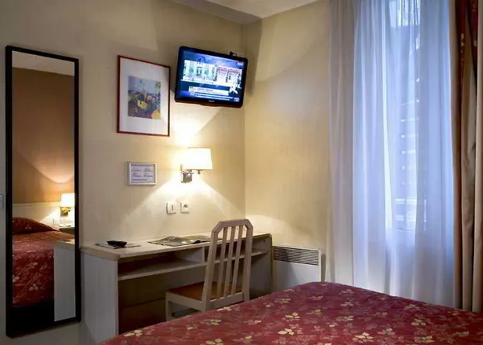 Brady - Gare De L'est Hotel 3*